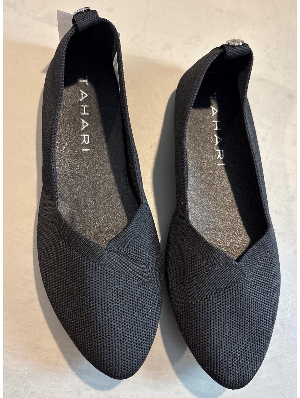 Tahari Bali Black Vegan Textile Upper Flats Size 5.5